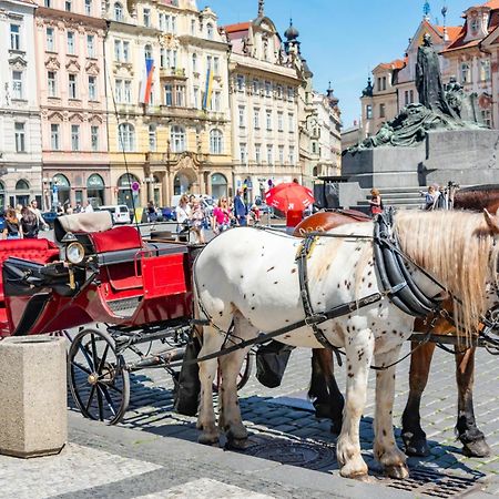 Helen Homestay Vysehrad Prag Eksteriør billede