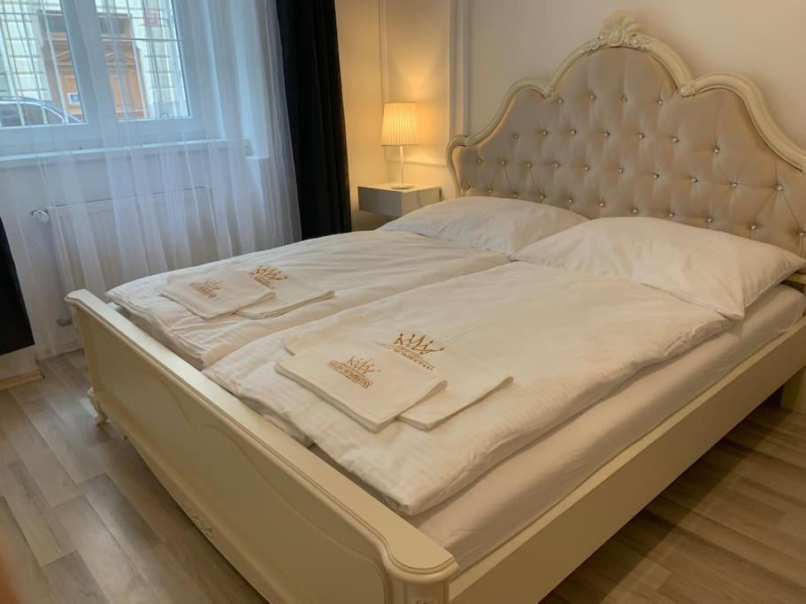Helen Homestay Vysehrad Prag Eksteriør billede