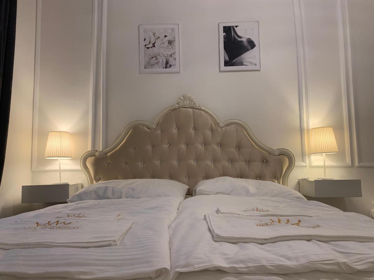 Helen Homestay Vysehrad Prag Eksteriør billede