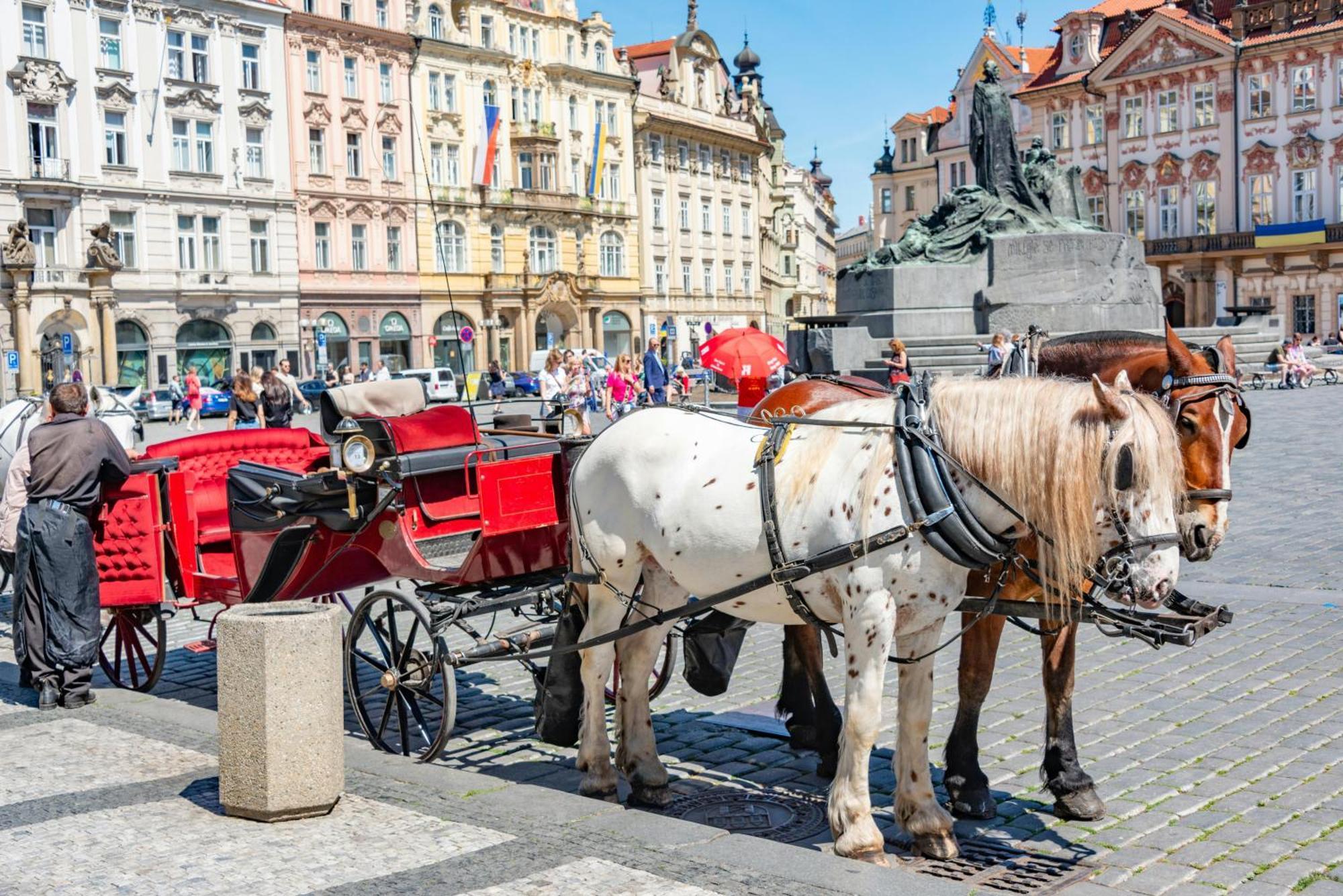 Helen Homestay Vysehrad Prag Eksteriør billede